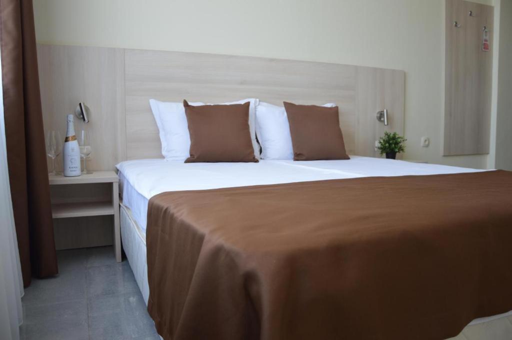 Sps Hotel Plovdiv Esterno foto